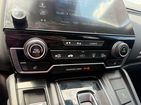 Certified 2019 Honda CR-V Touring image 21