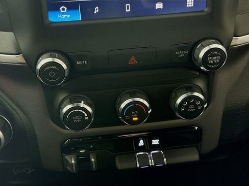 Used 2024 RAM 2500 Big Horn w/ Bed Utility Group image 15