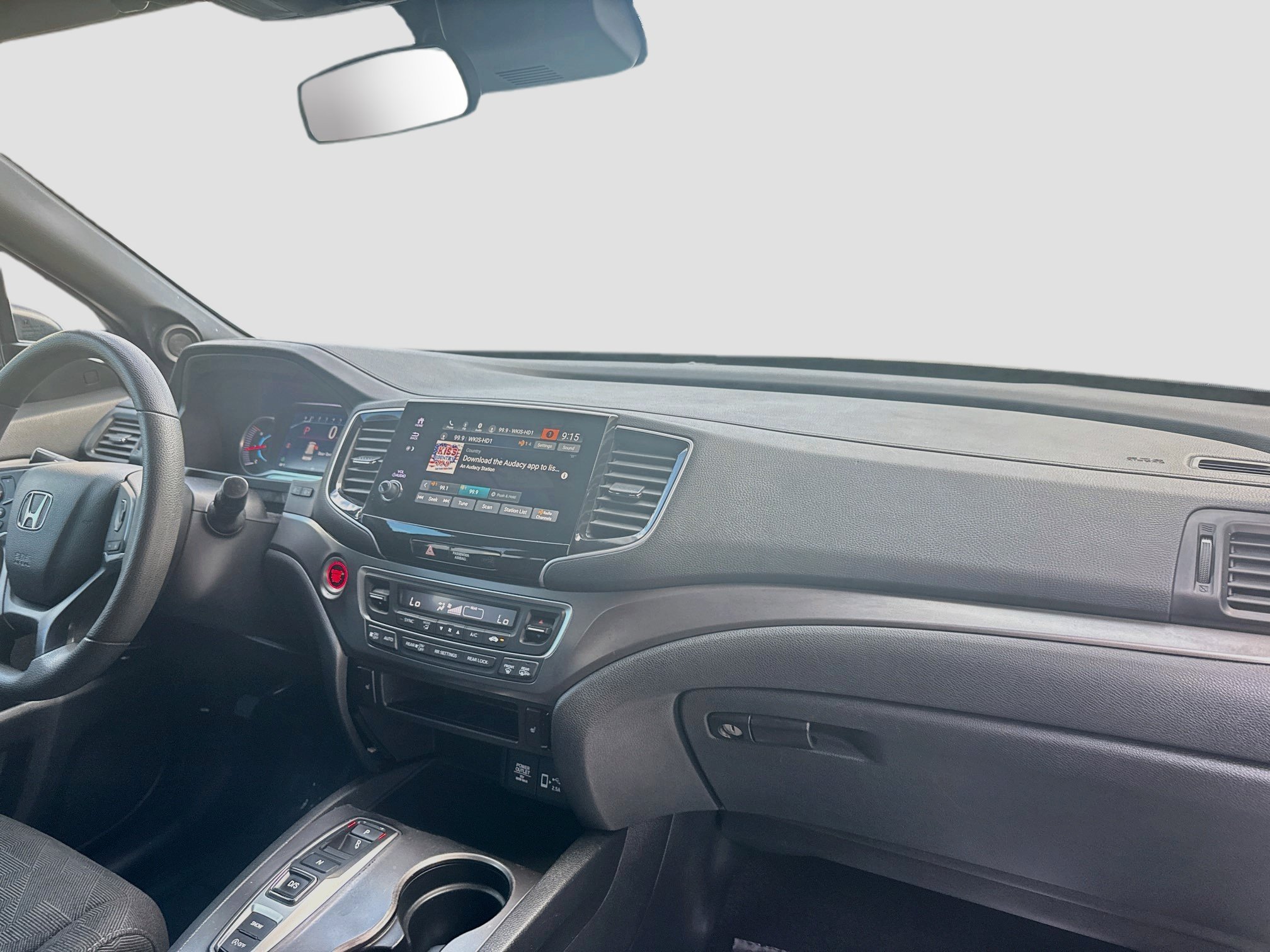 Used 2022 Honda Pilot Sport image 32