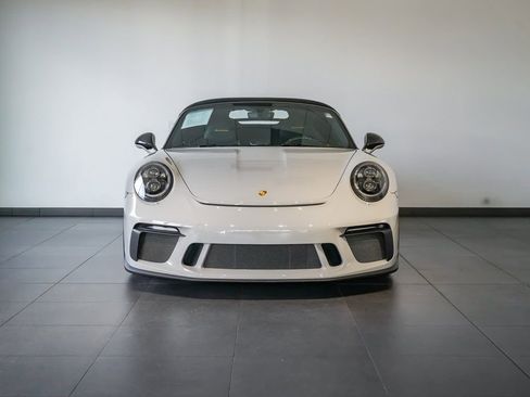 Certified 2019 Porsche 911 Speedster RWD image 10