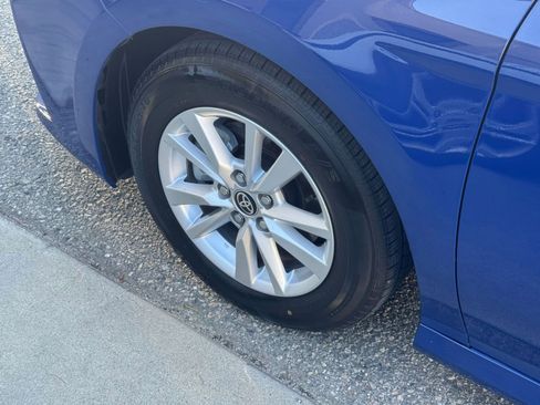 Used 2025 Toyota Camry LE image 29