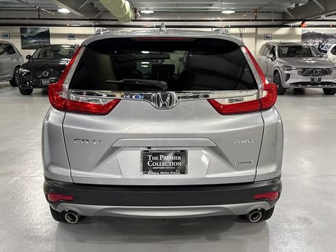Used 2019 Honda CR-V Touring image 3