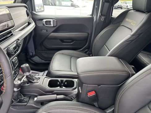 Used 2024 Jeep Wrangler Unlimited Rubicon 392 image 21