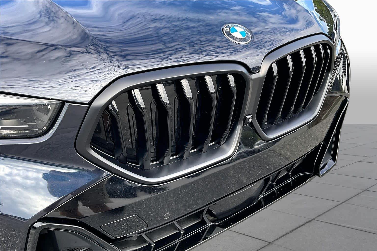 Used 2024 BMW X6 xDrive40i w/ Premium Package AWD/4WD image 30