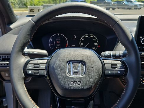 Used 2024 Honda HR-V Sport image 18