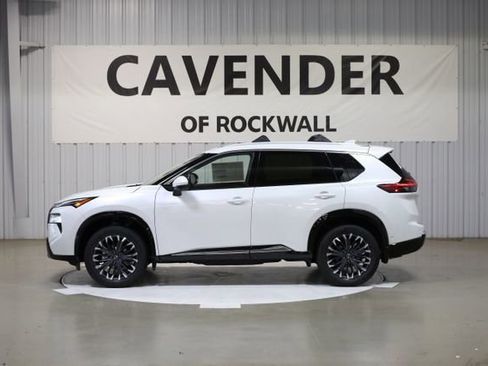 New 2026 Nissan Rogue Platinum w/ Platinum Premium Package image 4