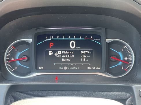 Used 2021 Honda Pilot Special Edition image 9