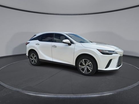 Used 2025 Lexus RX 350 FWD w/ Technology Package image 2