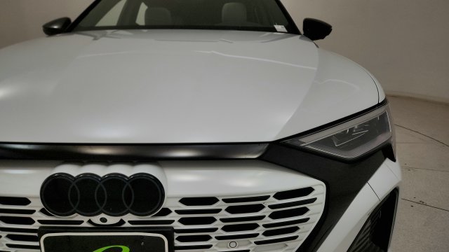 Used 2024 Audi Q8 e-tron Prestige w/ Prestige Package AWD/4WD image 23