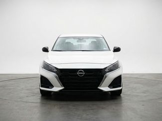 Used 2025 Nissan Altima 2.5 SV FWD video 1