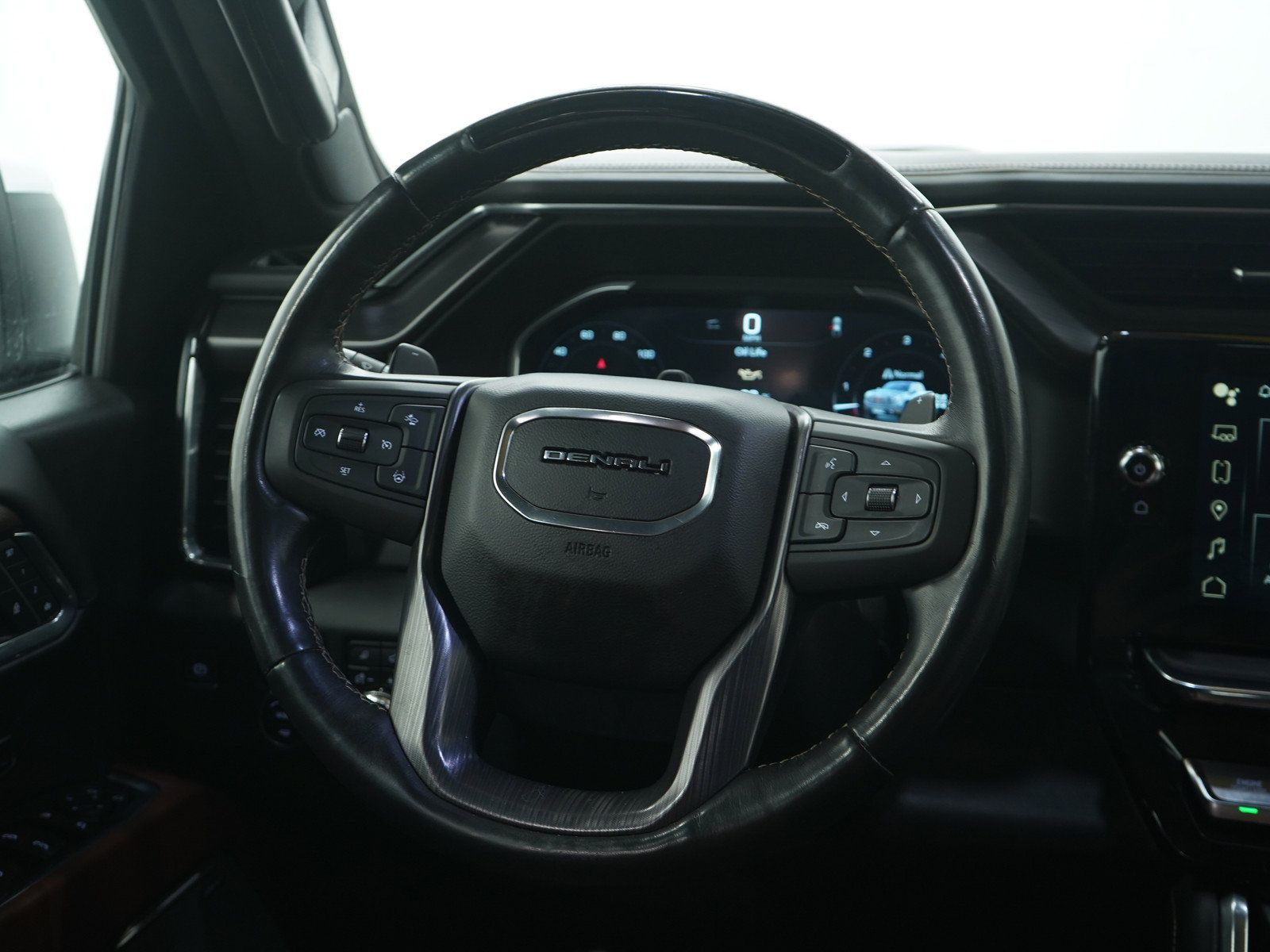 Used 2023 GMC Sierra 1500 Denali Ultimate AWD/4WD image 17