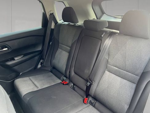 Used 2024 Nissan Rogue SV AWD/4WD image 15
