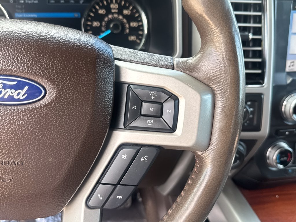 Used 2018 Ford F150 King Ranch w/ Equipment Group 601A Luxury AWD/4WD image 16