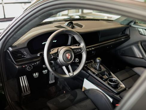 Used 2026 Porsche 911 GT3 RWD image 11