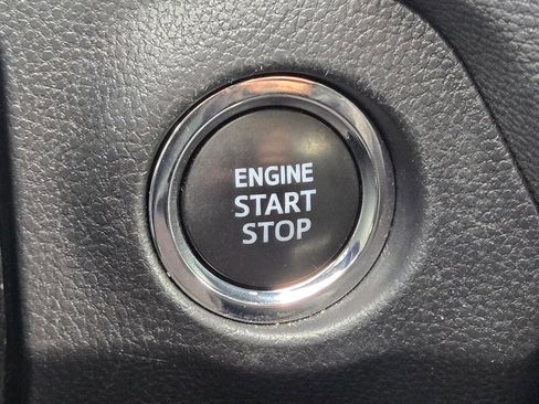 Used 2024 Toyota RAV4 XLE FWD image 26