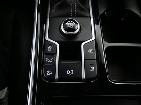 Used 2023 Kia Sorento SX FWD image 25