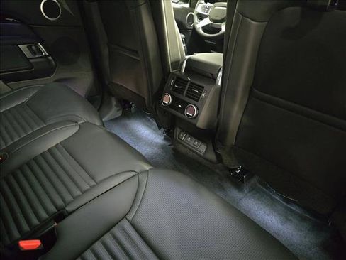 New 2026 Land Rover Discovery S AWD/4WD image 11