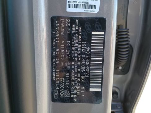 Certified 2024 Hyundai Elantra Limited FWD image 33