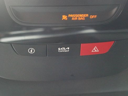 Used 2024 Kia K5 GT FWD image 31