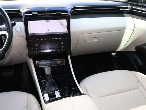 Used 2024 Hyundai Tucson SEL w/ Convenience Package image 11