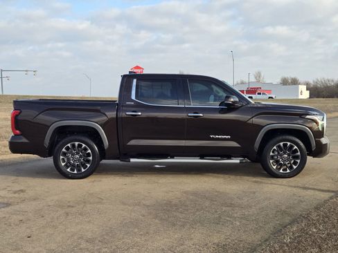 Used 2022 Toyota Tundra Limited image 7