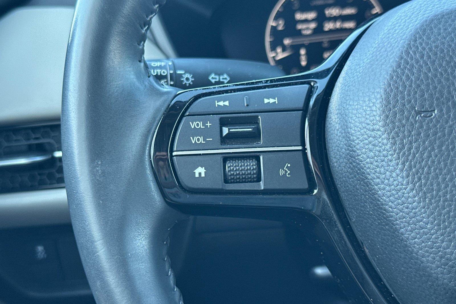 Used 2024 Honda HR-V EX-L image 34