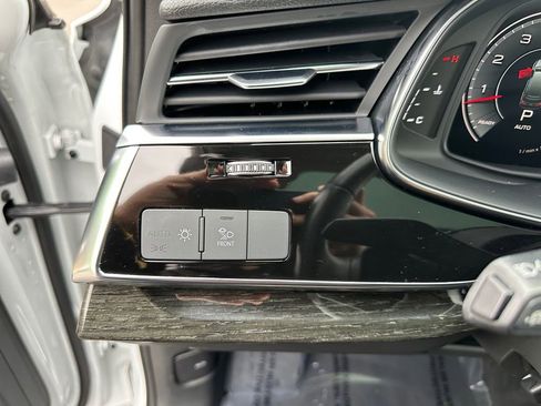 Certified 2022 Audi Q7 3.0T Premium Plus AWD/4WD image 25