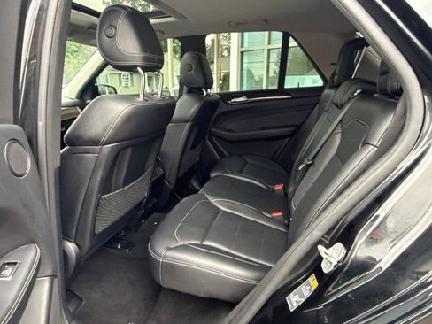 Used 2014 Mercedes-Benz ML 350 4MATIC w/ Premium 1 Package image 14