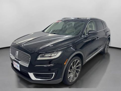 Used 2019 Lincoln Nautilus Reserve w/ Driver Assistance Package AWD/4WD image 4