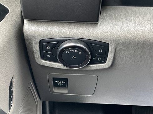 Used 2018 Ford F150 XLT RWD image 15