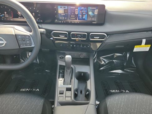 New 2026 Nissan Sentra SV w/ SV Convenience Package FWD image 17