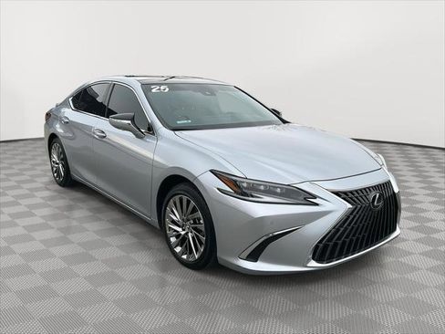 Certified 2025 Lexus ES 350 Ultra Luxury image 1