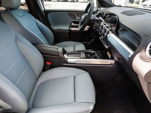 New 2026 Mercedes-Benz GLB 250 image 16