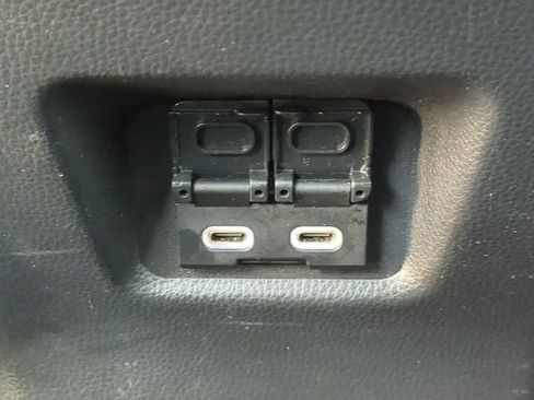 Used 2024 Toyota RAV4 Limited w/ Advanced Technology Package FWD image 17
