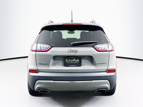 Used 2021 Jeep Cherokee Limited image 7