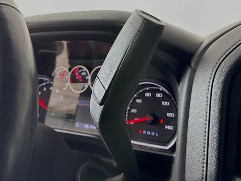 Used 2020 Chevrolet Silverado 1500 LT Trail Boss image 18