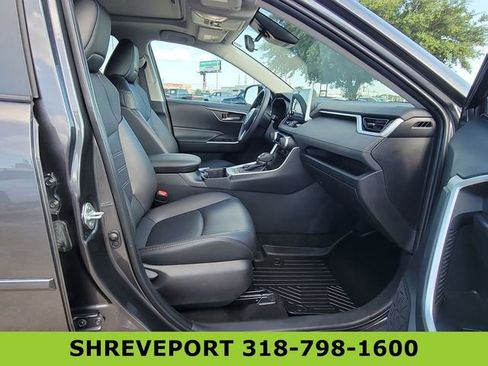 Used 2024 Toyota RAV4 XLE Premium AWD/4WD image 29