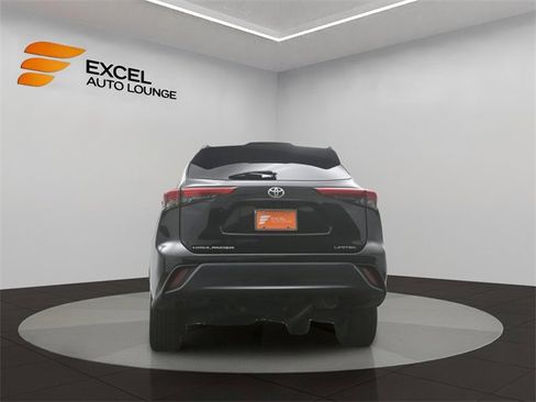 Used 2022 Toyota Highlander Limited image 37