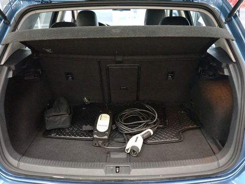Used 2016 Volkswagen e-Golf SEL Premium image 52