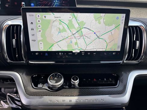 New 2026 Ford Expedition Platinum w/ Stealth Performance Package image 15