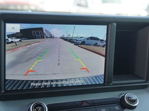 Used 2023 Ford Maverick Lariat w/ Lariat Luxury Package image 22