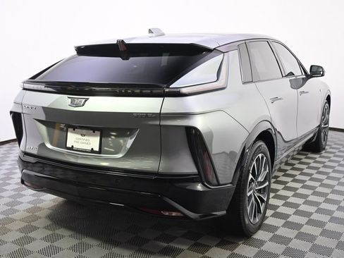 Used 2024 Cadillac Lyriq Sport AWD/4WD image 6