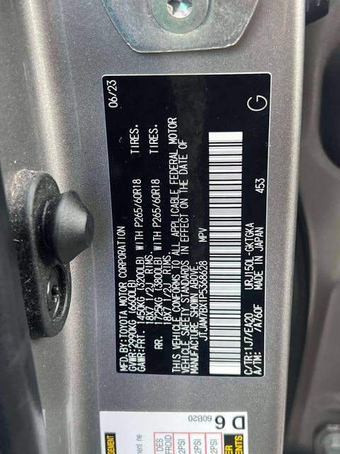 Used 2023 Lexus GX 460 Premium w/ Premium Package AWD/4WD image 22