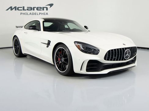 Used 2018 Mercedes-Benz AMG GT R image 3
