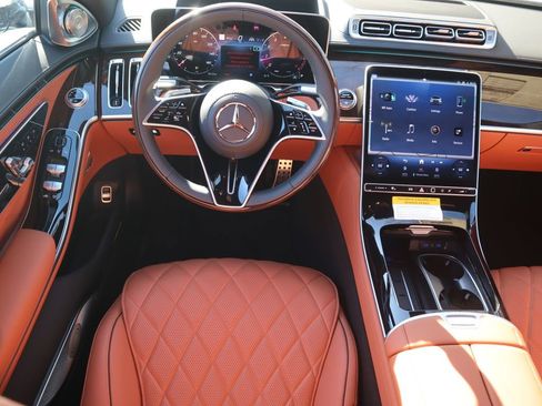 New 2026 Mercedes-Benz S 580 4MATIC Sedan image 10