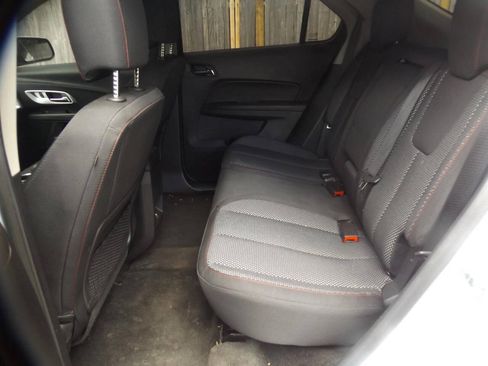 Used 2017 Chevrolet Equinox LT w/ Convenience Package FWD image 18