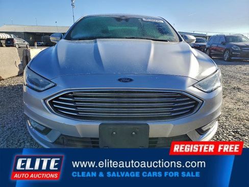 Used 2017 Ford Fusion Titanium image 9