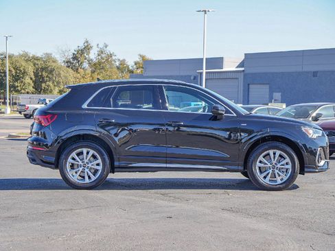 Certified 2025 Audi Q3 2.0T Premium Plus w/ Premium Plus Package image 4