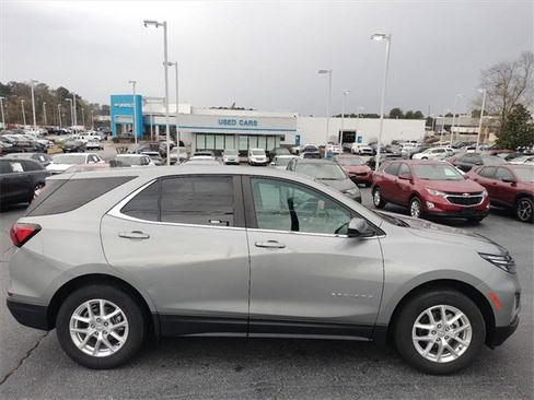 Used 2023 Chevrolet Equinox LT image 8