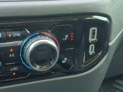 Used 2023 GMC Sierra 1500 SLE w/ X31 Off-Road Package image 27